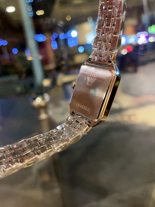 ブランド時計全体デザイン